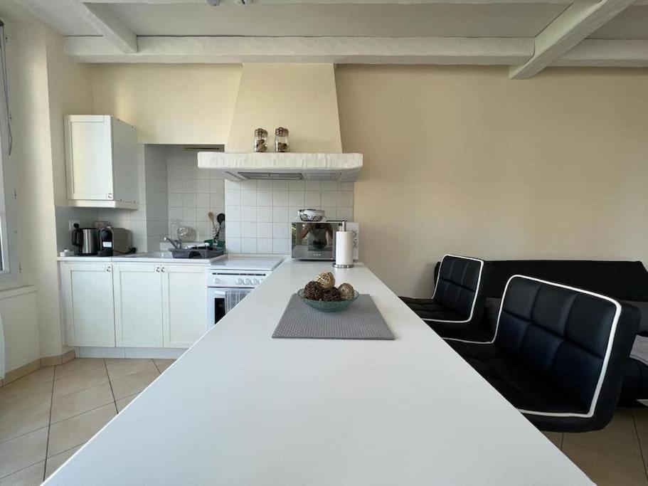Apartmán Chez Tonio - Montereau Exteriér fotografie